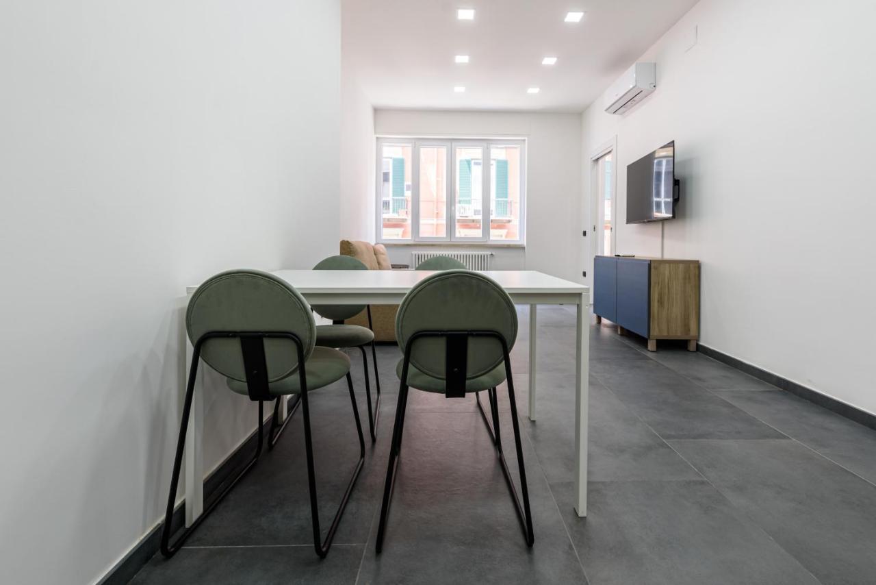 Tommaseo Seaside Apartments Napoli Dış mekan fotoğraf